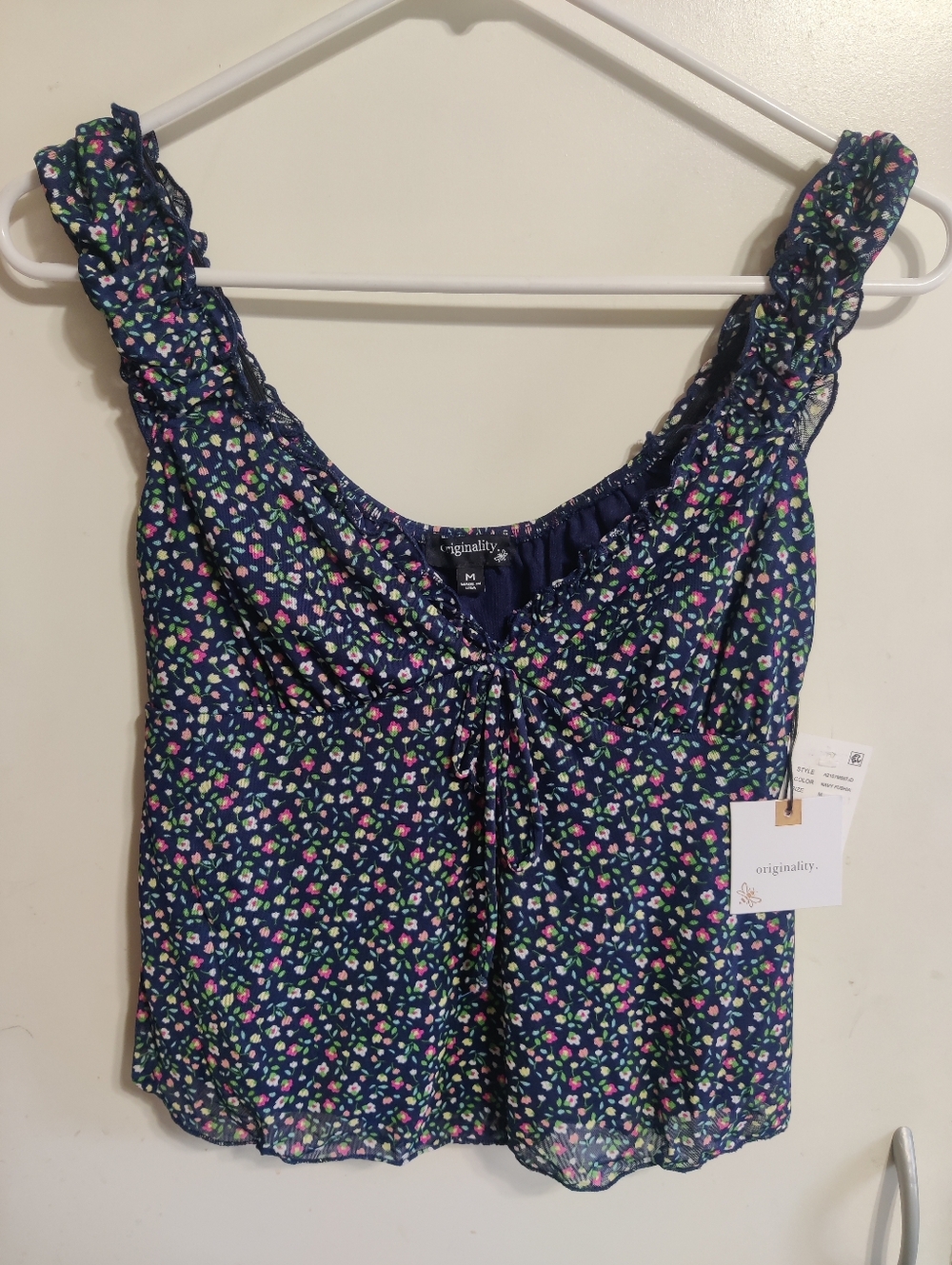 Floral Ruffle Strap Tank Top. NWT